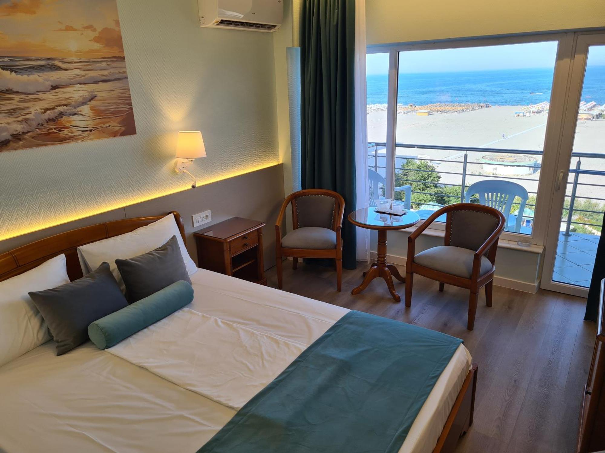 Hotel Comandor Mamaia Ngoại thất bức ảnh