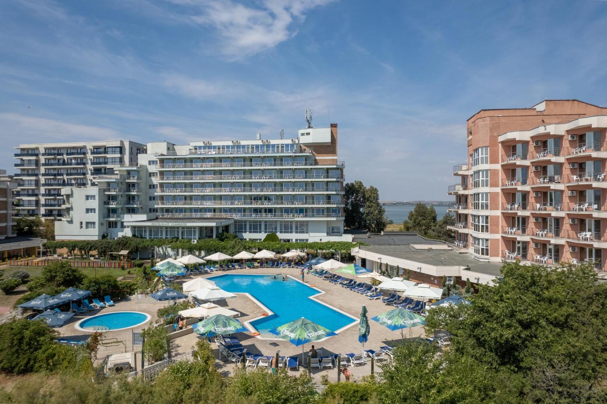 Hotel Comandor Mamaia Ngoại thất bức ảnh