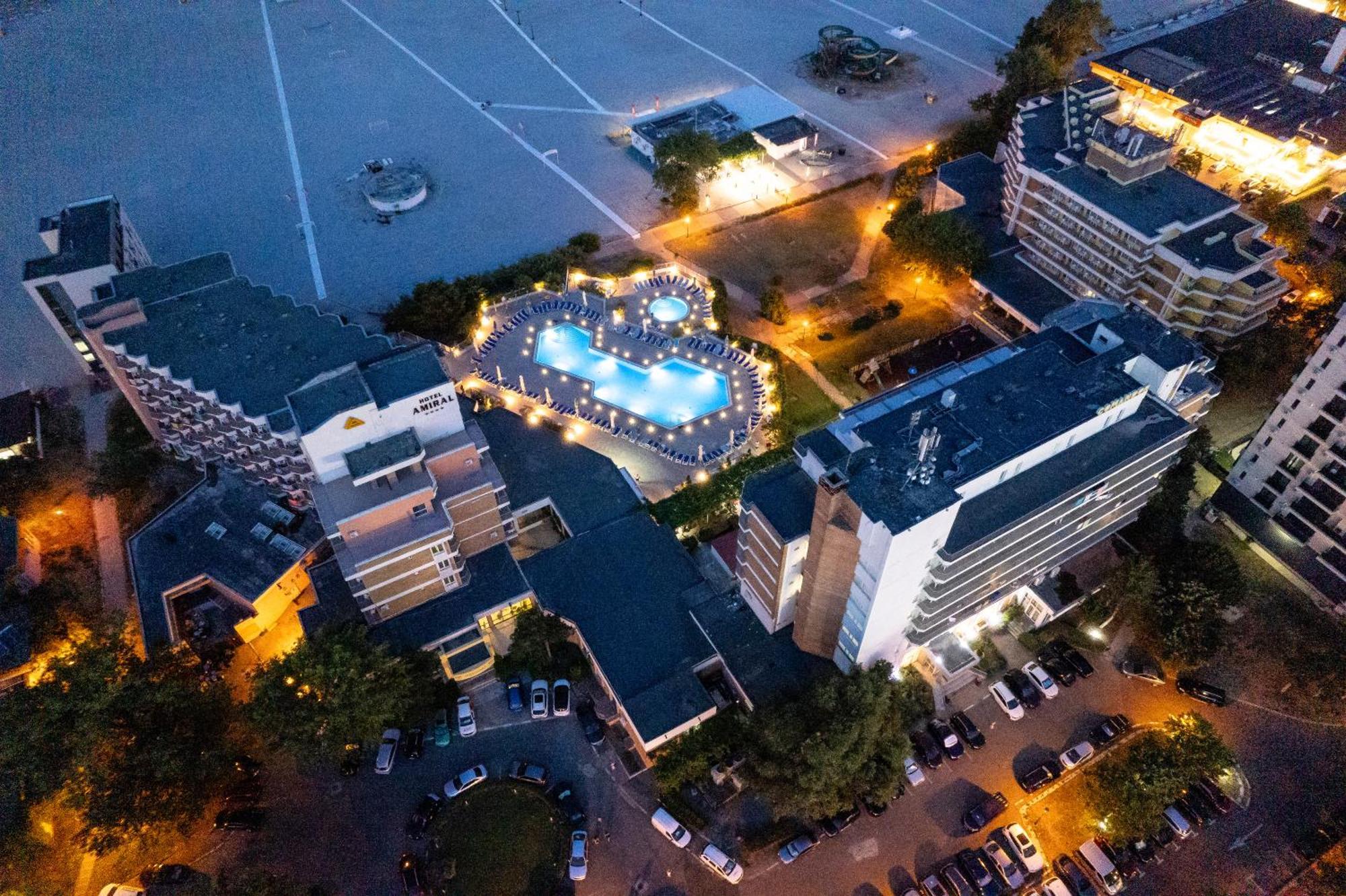 Hotel Comandor Mamaia Ngoại thất bức ảnh
