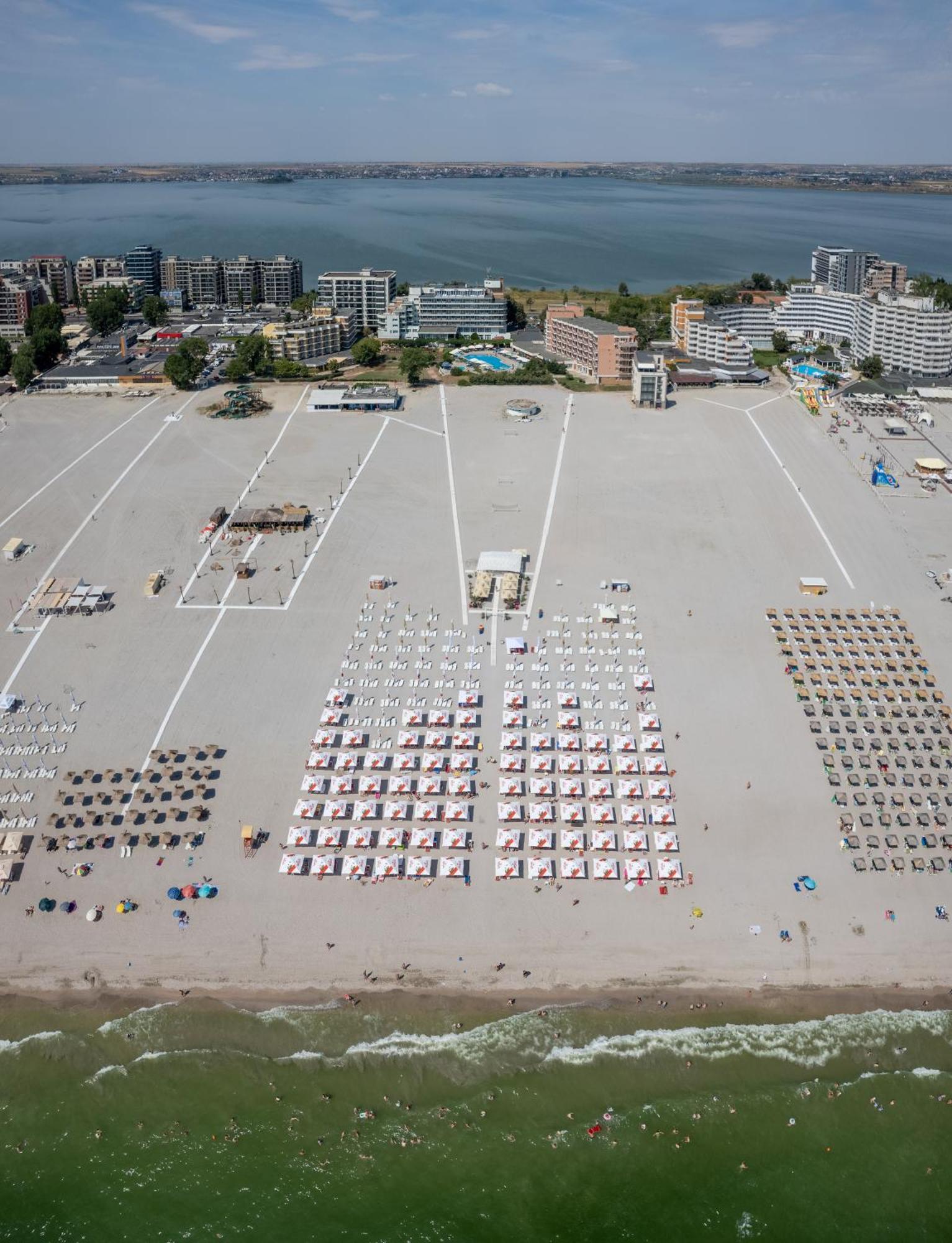 Hotel Comandor Mamaia Ngoại thất bức ảnh