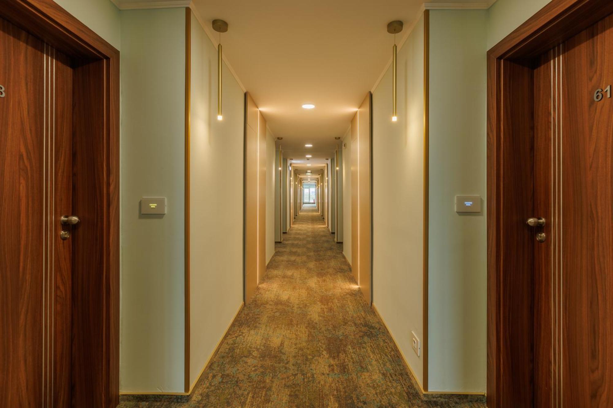 Hotel Comandor Mamaia Ngoại thất bức ảnh