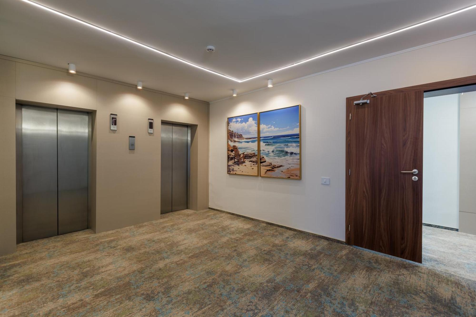 Hotel Comandor Mamaia Ngoại thất bức ảnh