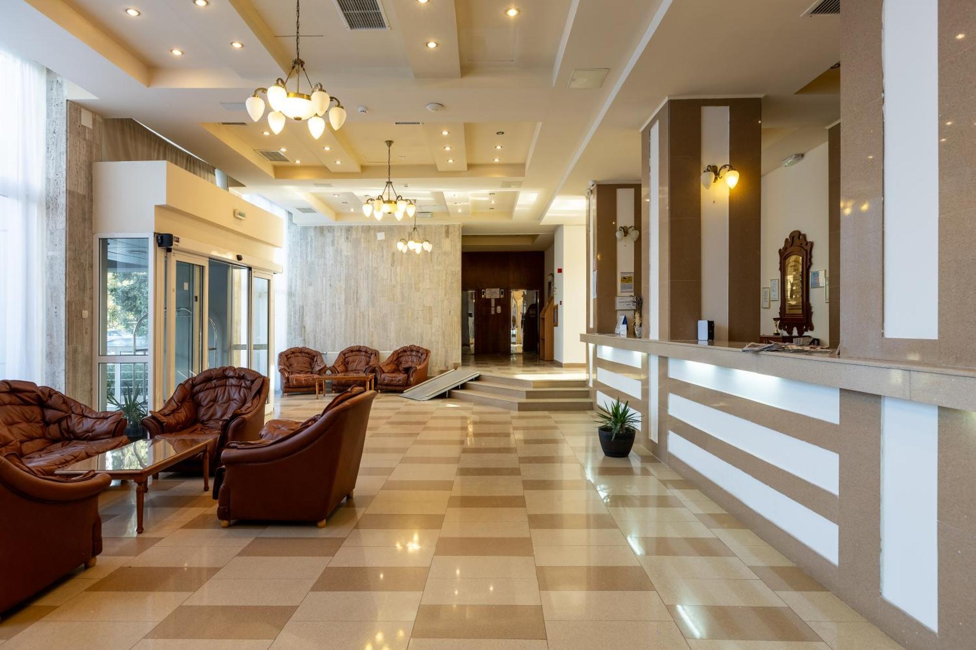 Hotel Comandor Mamaia Ngoại thất bức ảnh